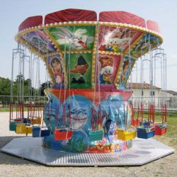 ubba Cartoon swing ride